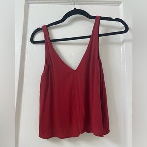 Aritzia Wilfred Kempner tank in XS. Maroon (darker than photos on model)
